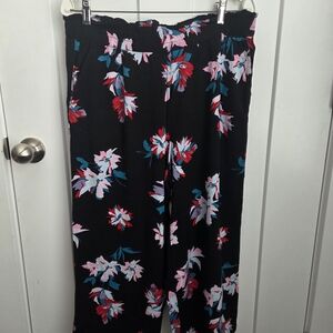 Candie's Black Pants with Floral Accents